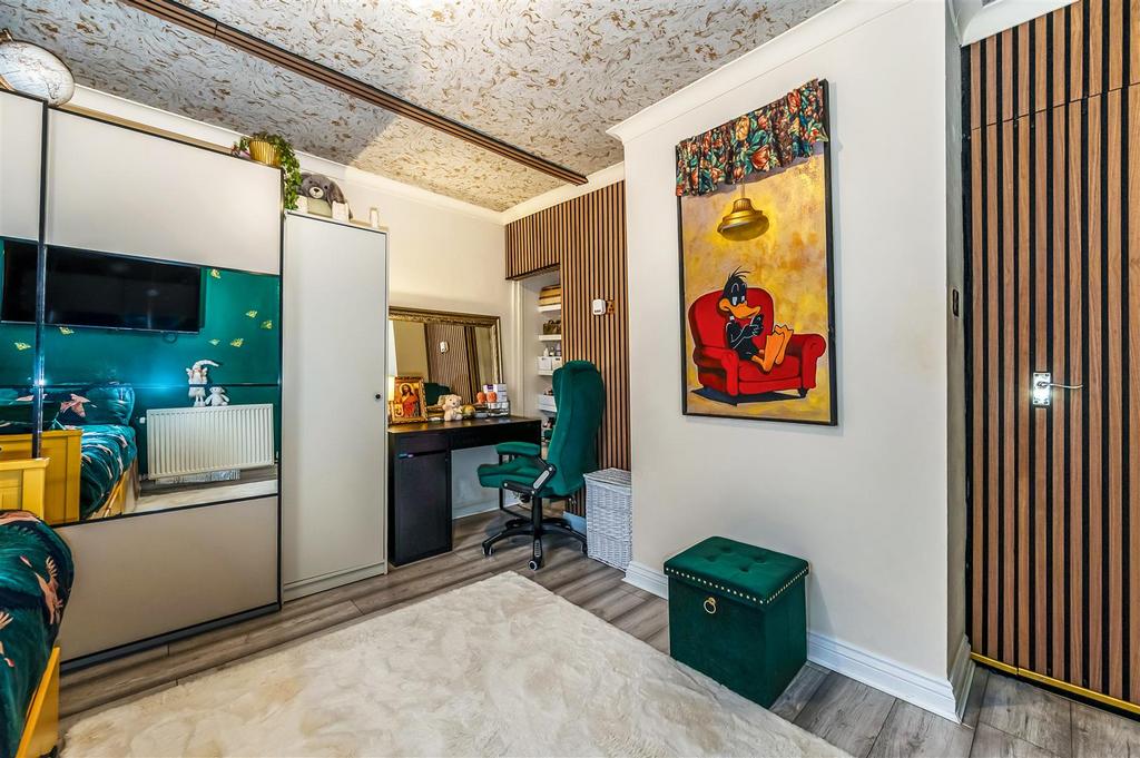 Bedroom 2.jpg