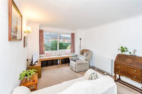 undefined, Chestnut Court (Southampton), Southampton SO17