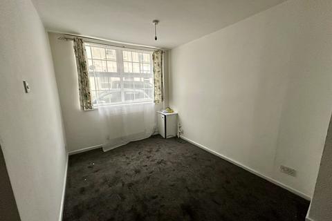 2 bedroom terraced house for sale, 39 Liverpool Road, Stoke-On-Trent, Staffordshire ST4 1AW