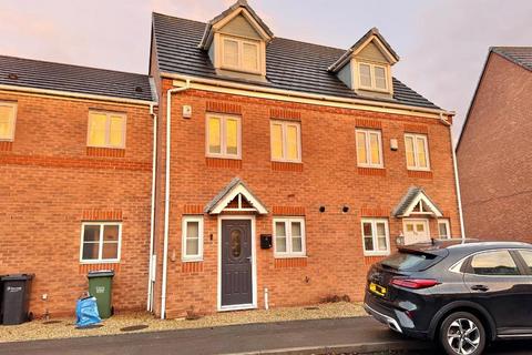 undefined, Blenheim Drive, Wednesbury, West Midlands, WS10 9TR