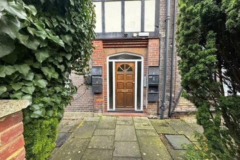 undefined, Downs Road, Luton, LU1 1QR