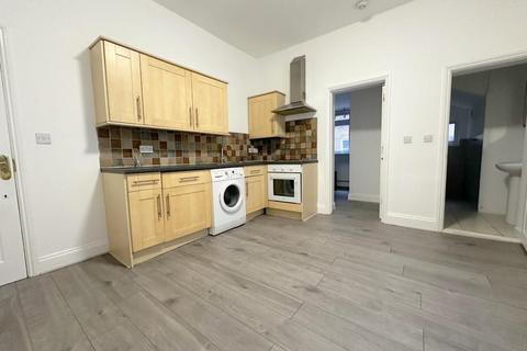 undefined, Downs Road, Luton, LU1 1QR