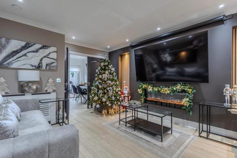 undefined, Kerry Place, Drumchapel, G15 8BY
