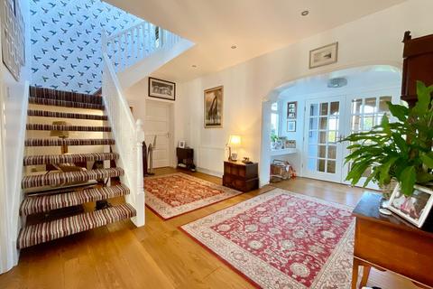 5 bedroom detached house for sale, Christchurch Road, Newport NP19