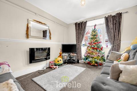 4 bedroom terraced house for sale, Farebrother Street, Grimsby DN32