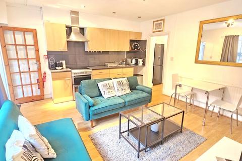 2 bedroom flat to rent, Junction Road, London N19
