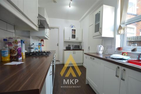 1 bedroom terraced house to rent, Manilla Road, Selly Oak, Birmingham B29