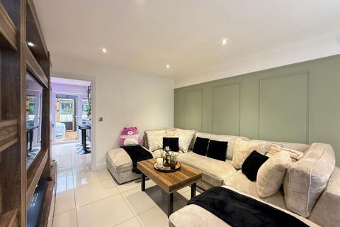 undefined, Pontefract WF8
