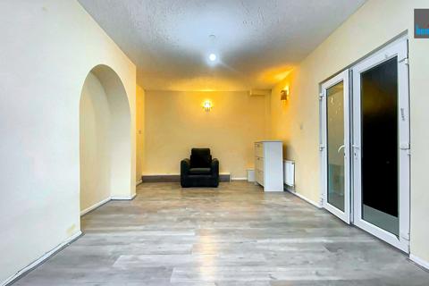 undefined, Arnold Road, Dagenham, RM9