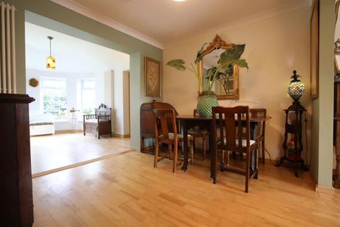 5 bedroom detached house for sale, Dulwich Close, Newport Pagnell