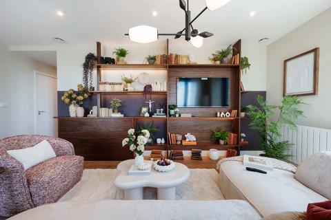2 bedroom apartment for sale, Evergreen Point, TwelveTrees Park