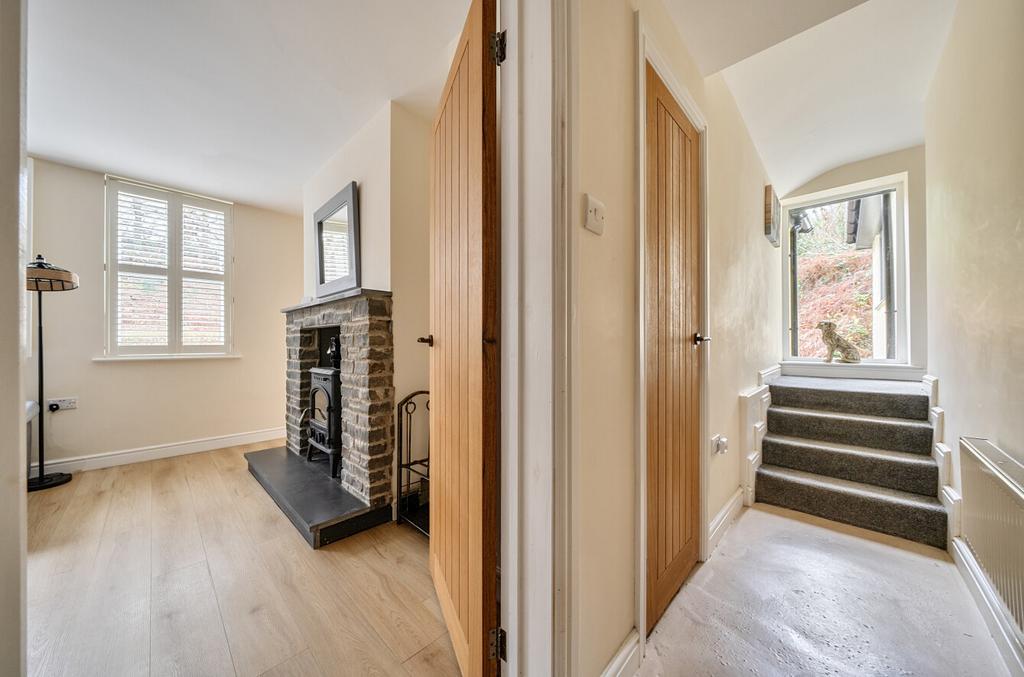 1384492-21-693c17...