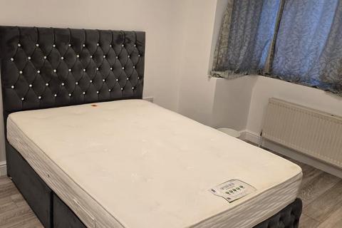 undefined, Thornton Road, Croydon