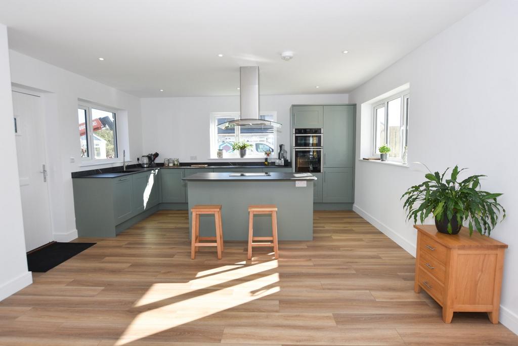 Similar Kitchen