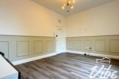 Warehouse to rent, 394 Camden Rd London N7 0SJ