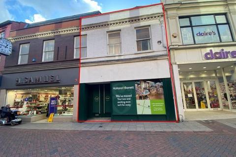 Retail property (high street) to rent, 7 Westgate St Ipswich IP1 3DR