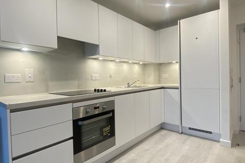 1 bedroom flat to rent, East Acton Lane
