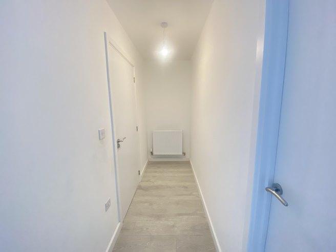 East-acton-lane-w3-7qg-1022329