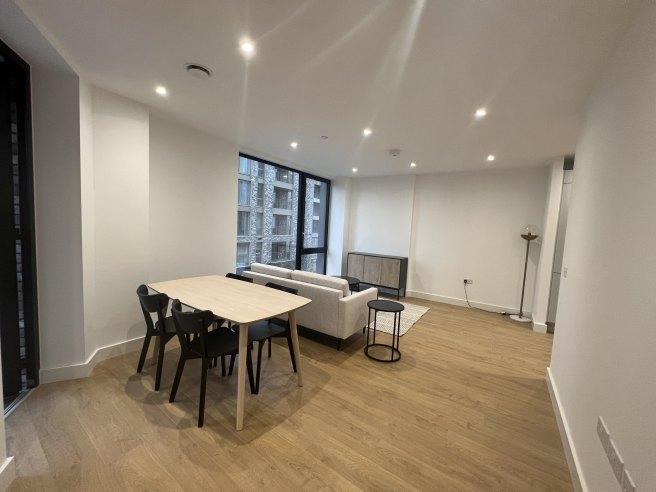 18-blair-street-aberfeldy-village-e14-0ny-1022349