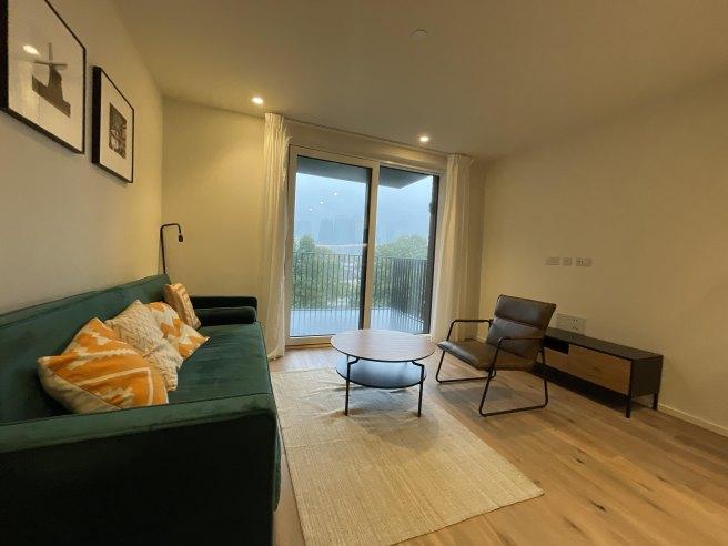 1-hawser-lane-e14-0xz-1022357