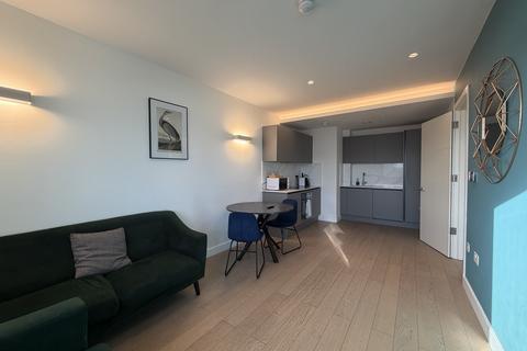 1 bedroom flat to rent, Harlequin Avenue