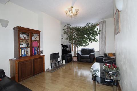 undefined, Oatlands Road, Enfield