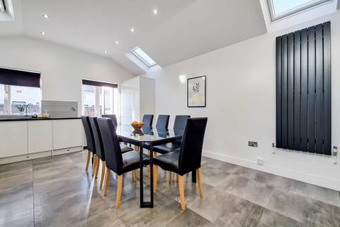undefined, Ascot Road, London, SW17