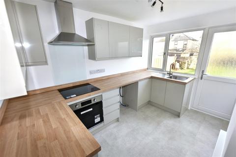 3 bedroom end of terrace house for sale, Bosmeor Park, Redruth