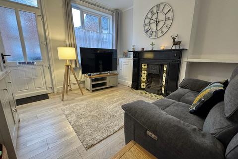 2 bedroom terraced house for sale, Stamford Street, Grantham, Grantham, NG31