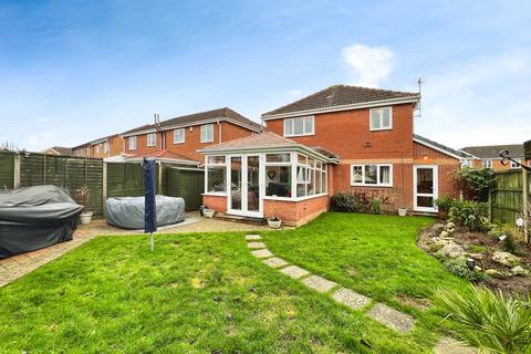 3 bedroom detached house for sale, Baysdale Grove, Grantham, NG31