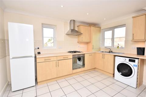 2 bedroom flat to rent, Wendover Road, Buckinghamshire HP21