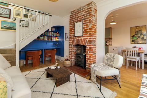 2 bedroom semi-detached house for sale, Grove Road South, Southsea