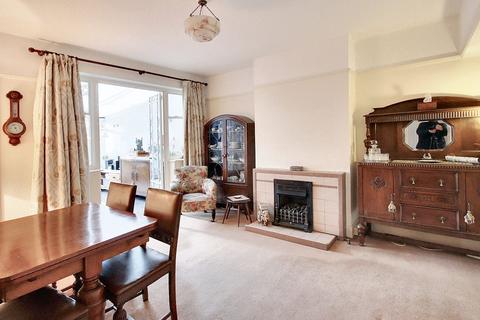 3 bedroom semi-detached house for sale, Links Way, Beckenham, BR3