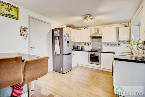 3 bedroom semi-detached house for sale, Radnor Walk, Walsgrave On Sowe, Coventry