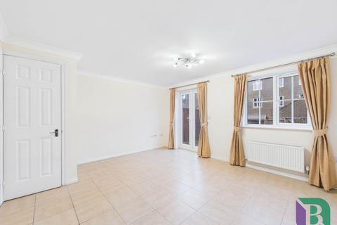 3 bedroom terraced house for sale, Firemans Run, Milton Keynes MK17