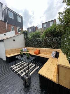 undefined, Daisy Road, Birmingham B16