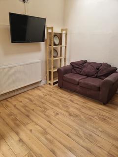 4 bedroom house to rent, Gloucester Road, Bristol BS7
