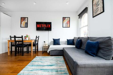 1 bedroom flat to rent, Lowfield Road