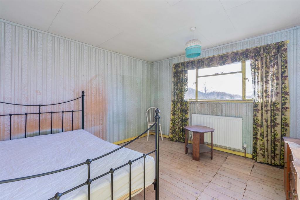 376 Cippenham Lane-14.jpg