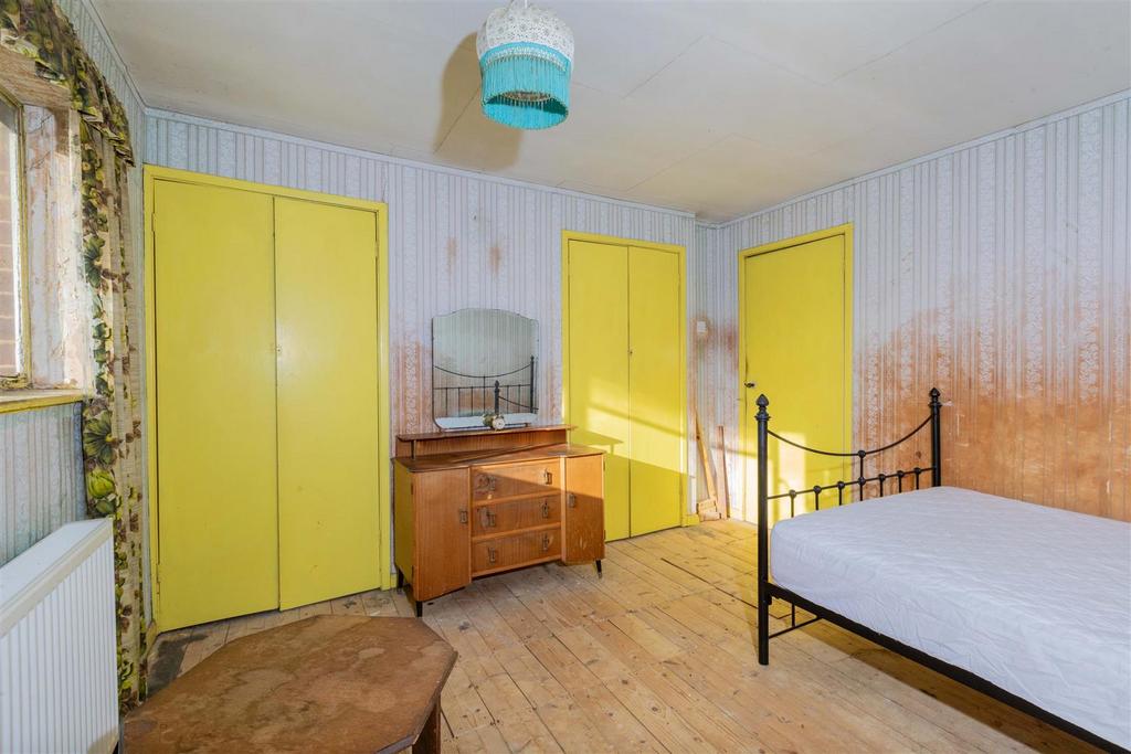 376 Cippenham Lane-13.jpg