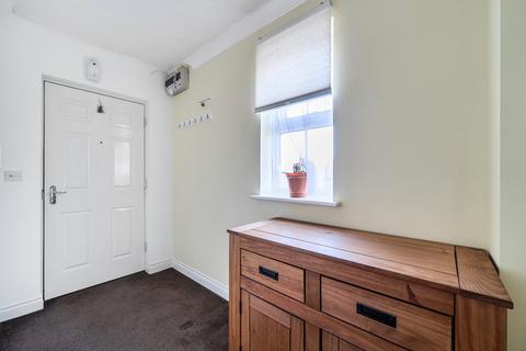 2 bedroom apartment for sale, Crispin Way, Uxbridge