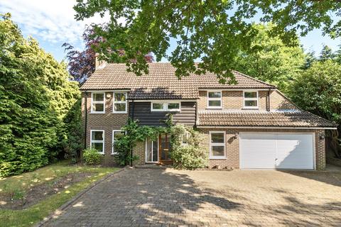 undefined, Manor Walk, Weybridge, KT13