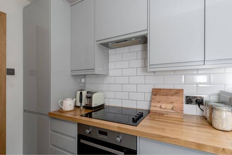 undefined, 2760L Bryson Road, Edinburgh, EH11 1DR