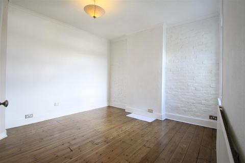 undefined, Cromwell Road, Grays