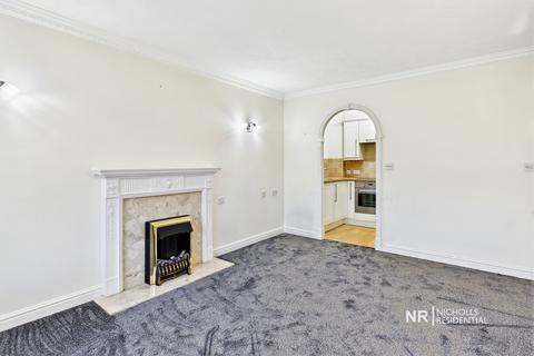 1 bedroom flat to rent, Clayton Road, Chessington, Surrey. KT9