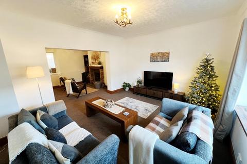 3 bedroom end of terrace house for sale, Front Street East, Croxdale, Durham