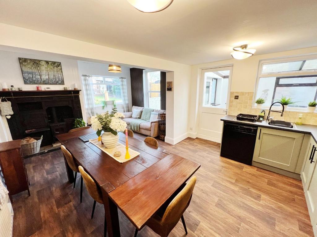 Kitchen / Diner