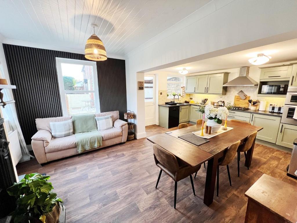 Kitchen / Diner