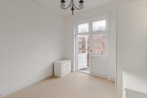 3 bedroom flat for sale, Lauderdale Mansions, Maida Vale W9
