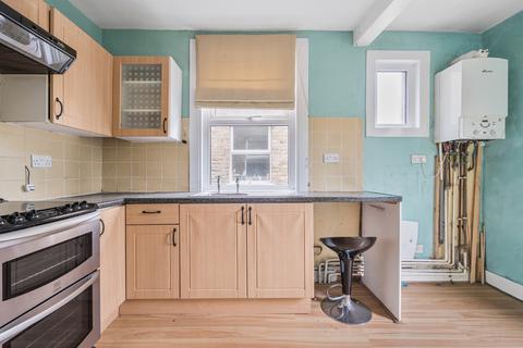 2 bedroom apartment for sale, Martell Road, London